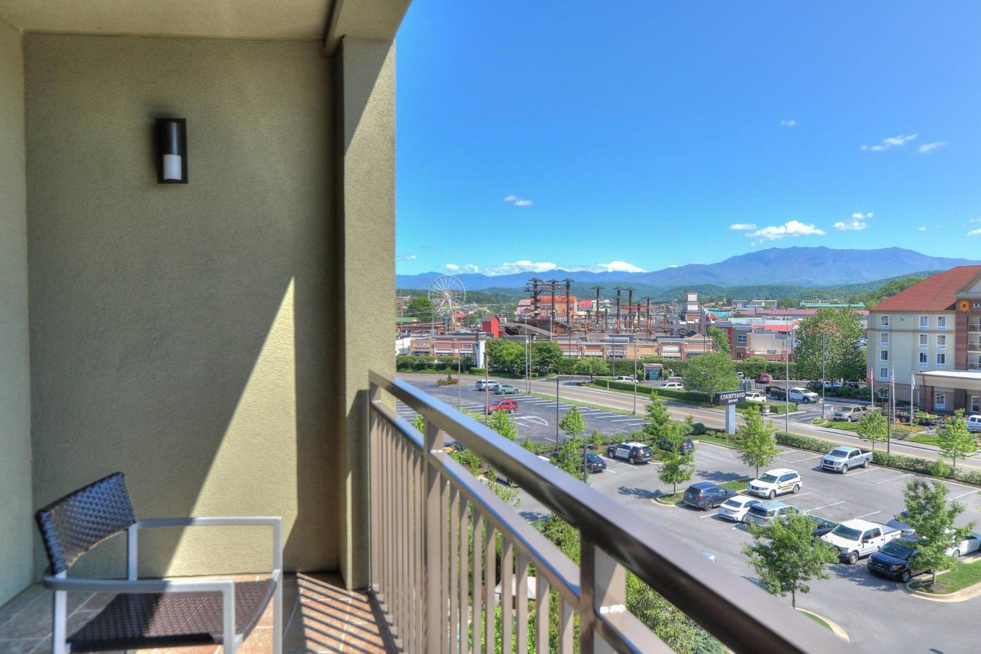 Courtyard By Marriott Pigeon Forge Hotel Ngoại thất bức ảnh
