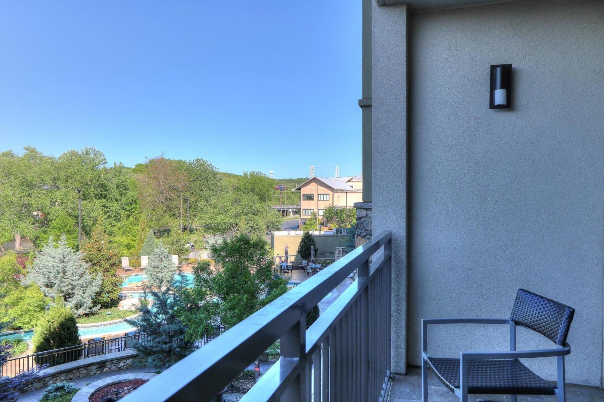 Courtyard By Marriott Pigeon Forge Hotel Ngoại thất bức ảnh